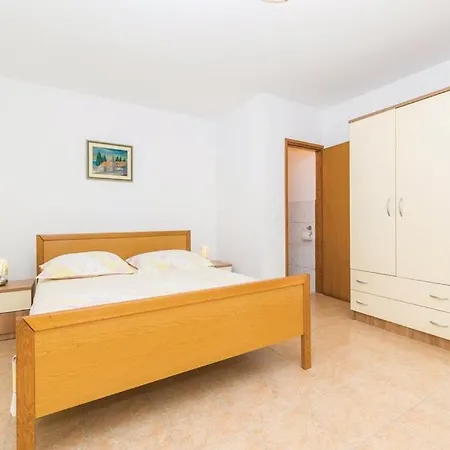 Mares Razanj