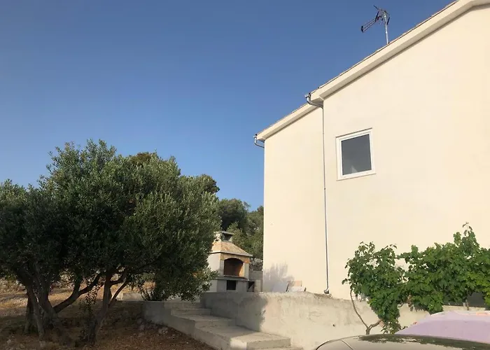 Mares Apartman Razanj